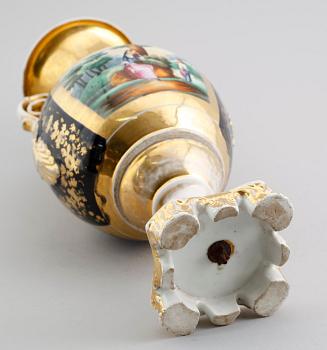 URNA, porslin, empirestil, 1800-tal.