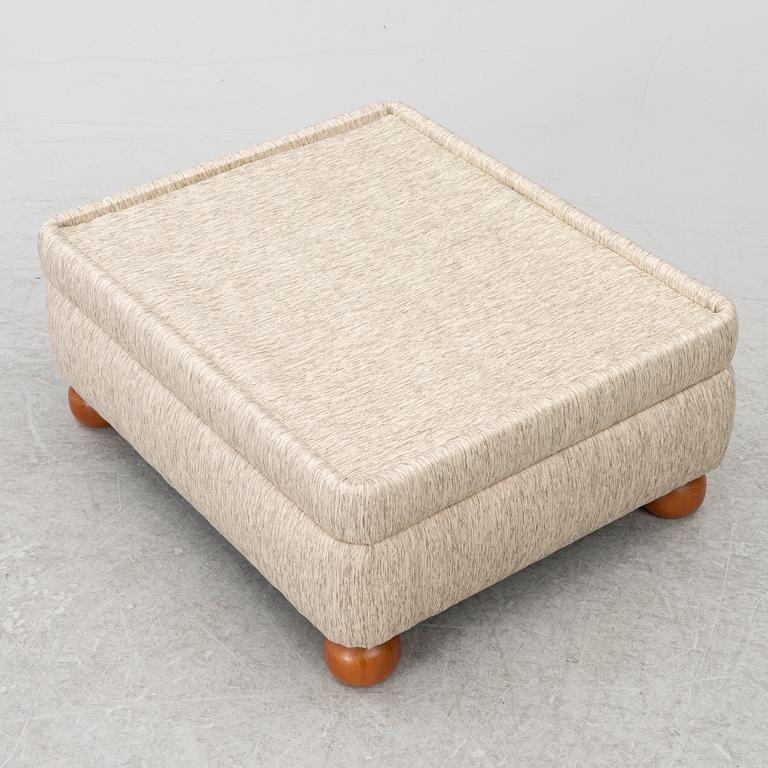 Josef Frank, Footstool, model 336, Svenskt Tenn.