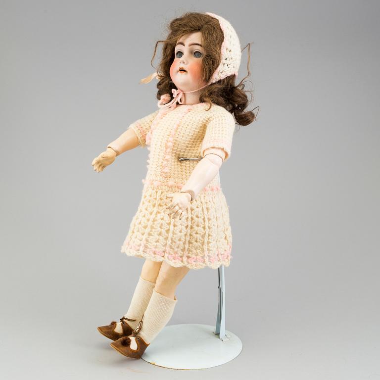 BISKVIDOCKA, gådocka, modell 403, KÄMMER & REINHARDT/SIMON & HALBIG,  Tyskland, 1910-tal.