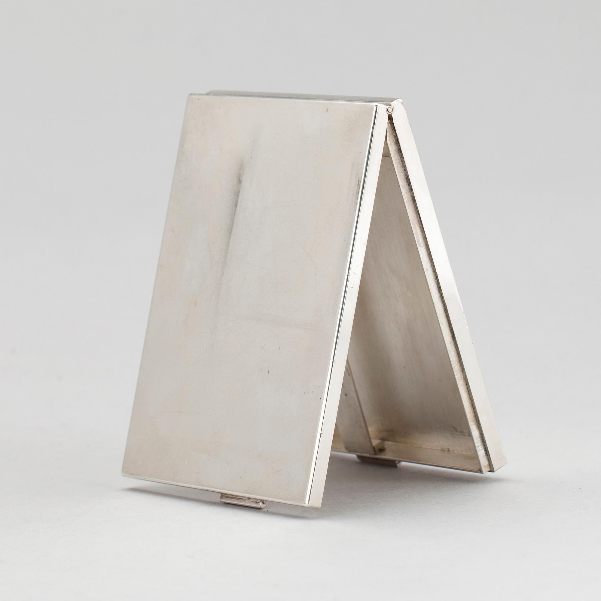 WIWEN NILSSON, Lund 1958, sterlingsilver. Cigarettetui. Vikt ca 109 gram.