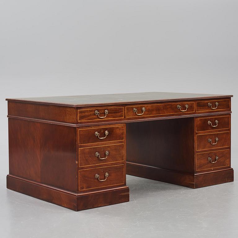 Desk, 19th/20th century.