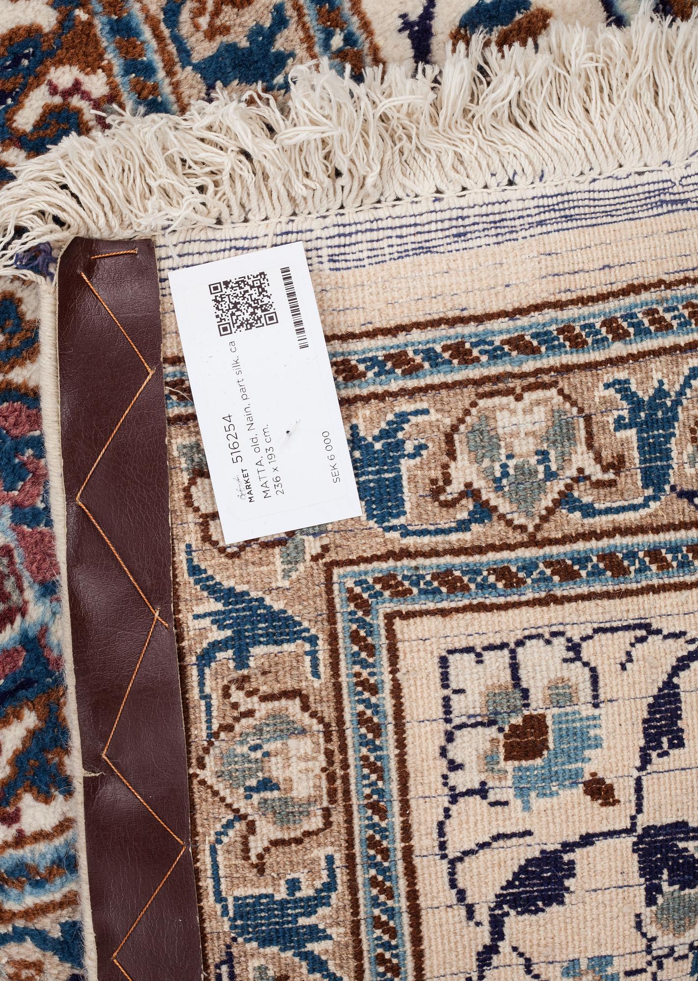 MATTA, old, Nain, part silk, ca 236 x 193 cm.