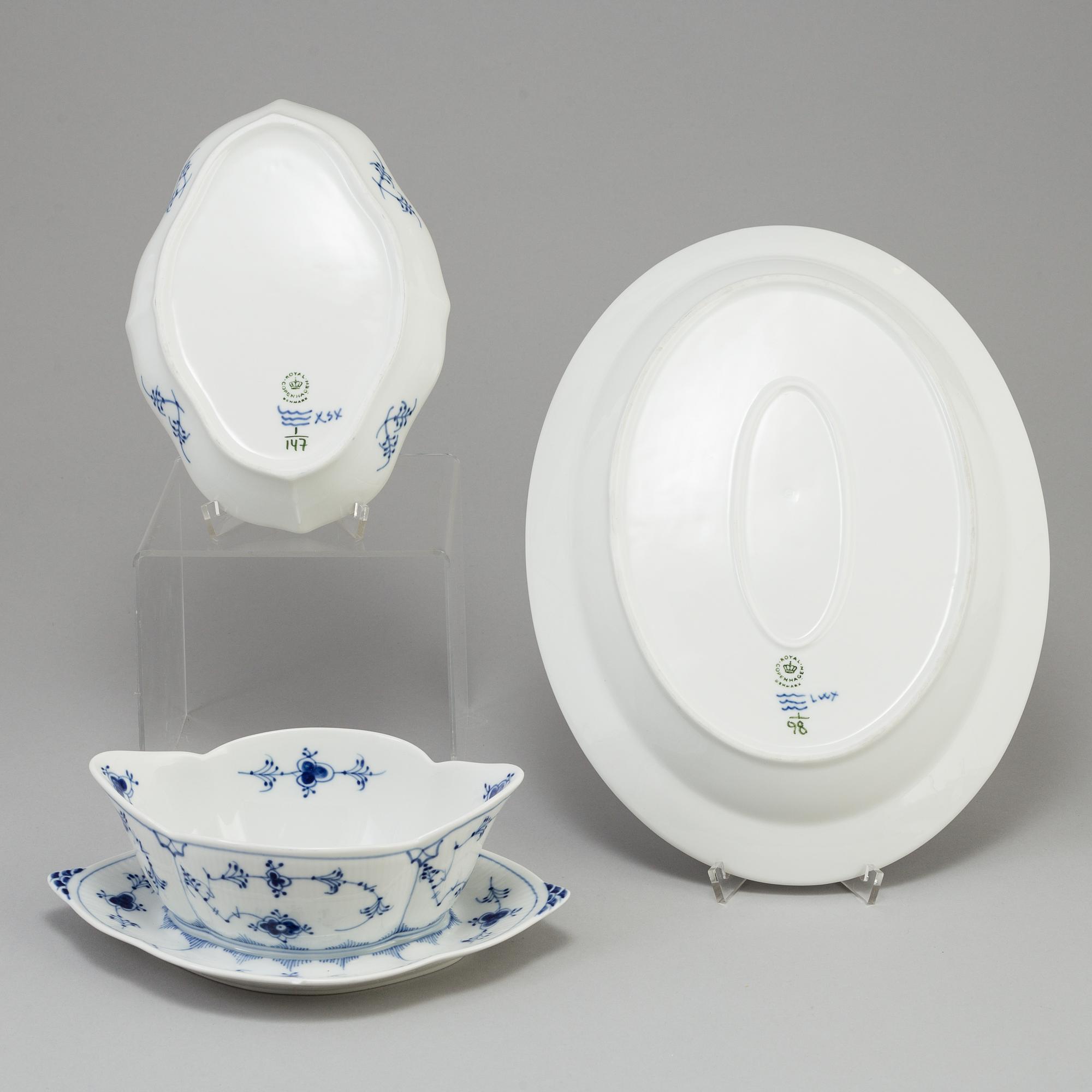 A Danish Royal Copenhagen "Blue Fluted" 36 piece porcelain coffee- and dinner service.