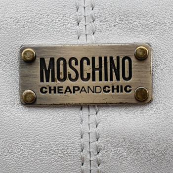 VÄSKA, Moschino.