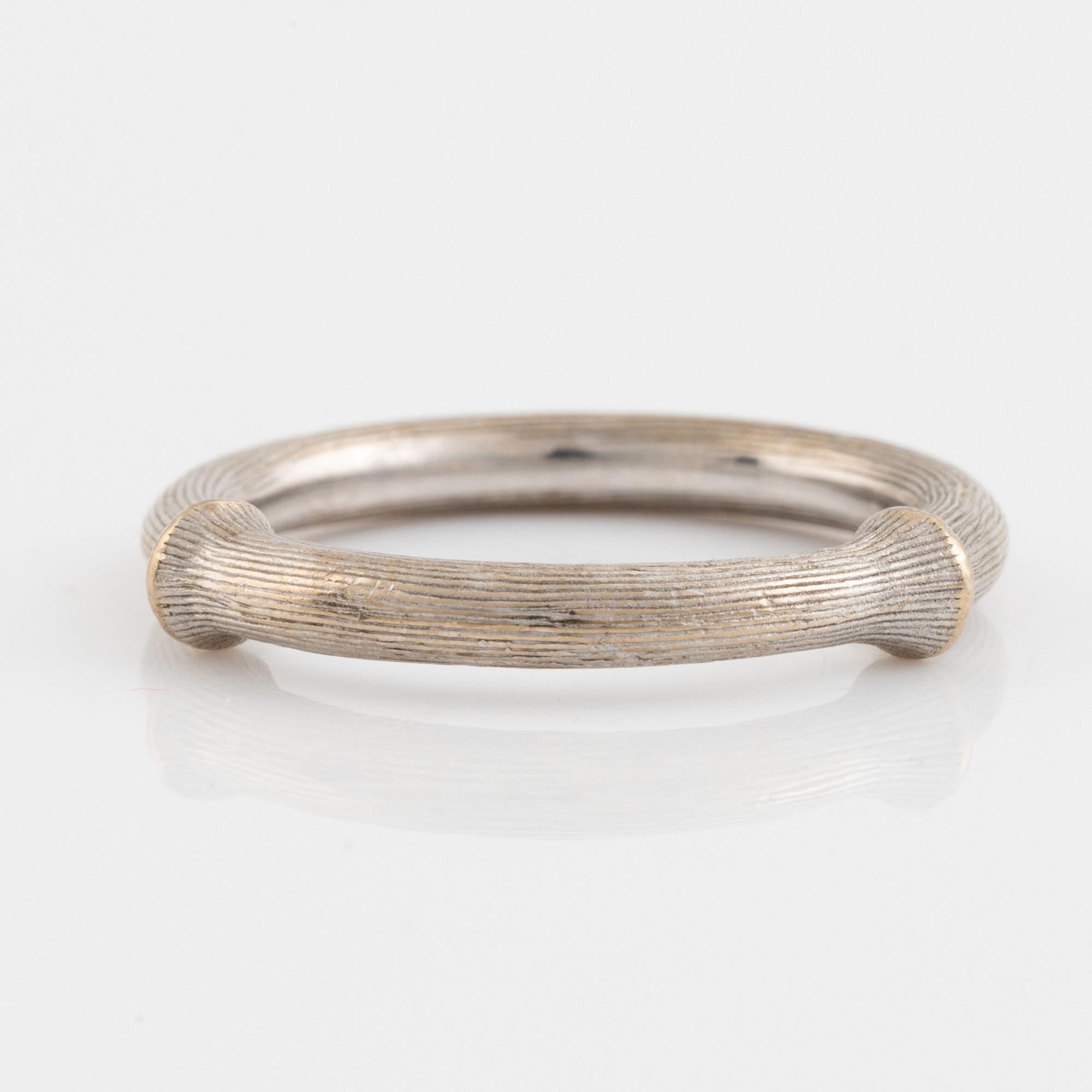 Ole Lynggaard, ring, "nature" 18K vitguld.