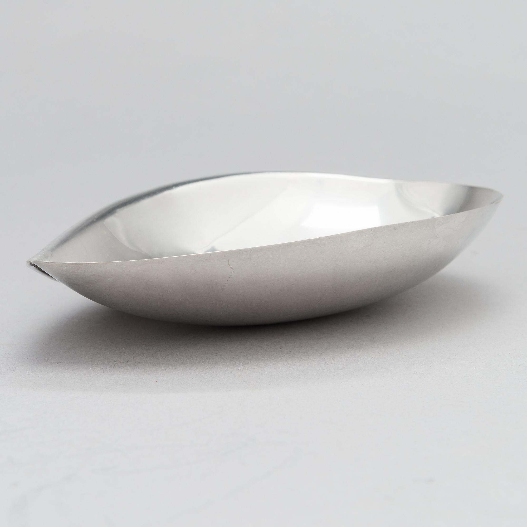 Tapio Wirkkala, skål, silver (916), Kultakeskus, Tavastehus 1958.