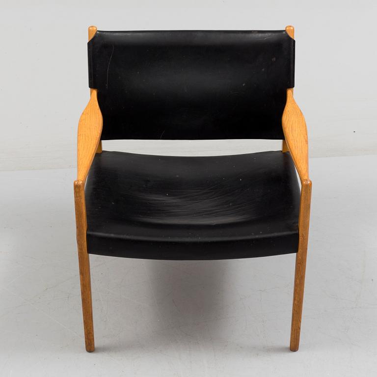 A 'Premiär 69' easy chair by Olof Scotte, IKEA.