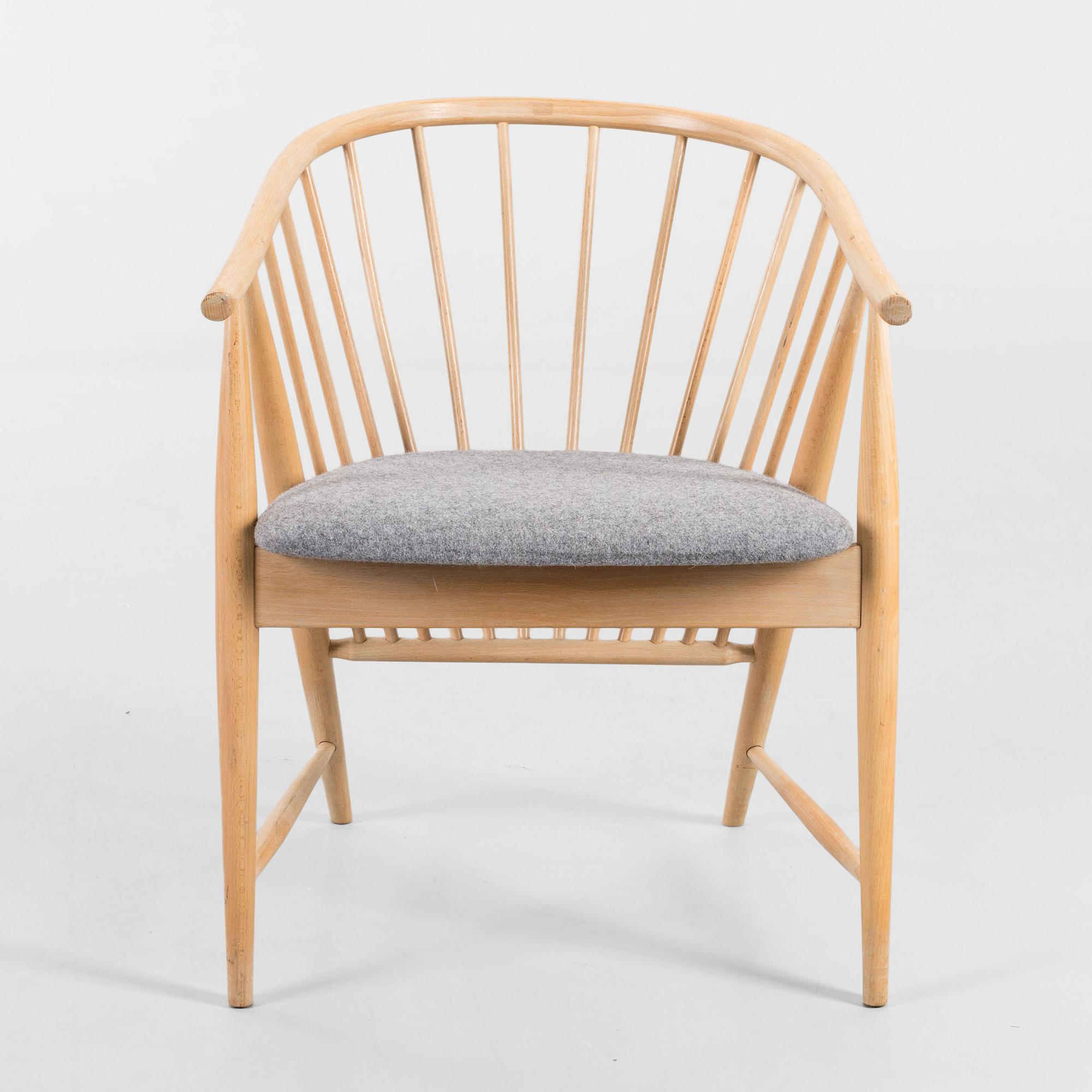 KARMSTOL, "Solfjädern", Sonna Rosén, Nesto, formgiven 1948, märkt 1990.