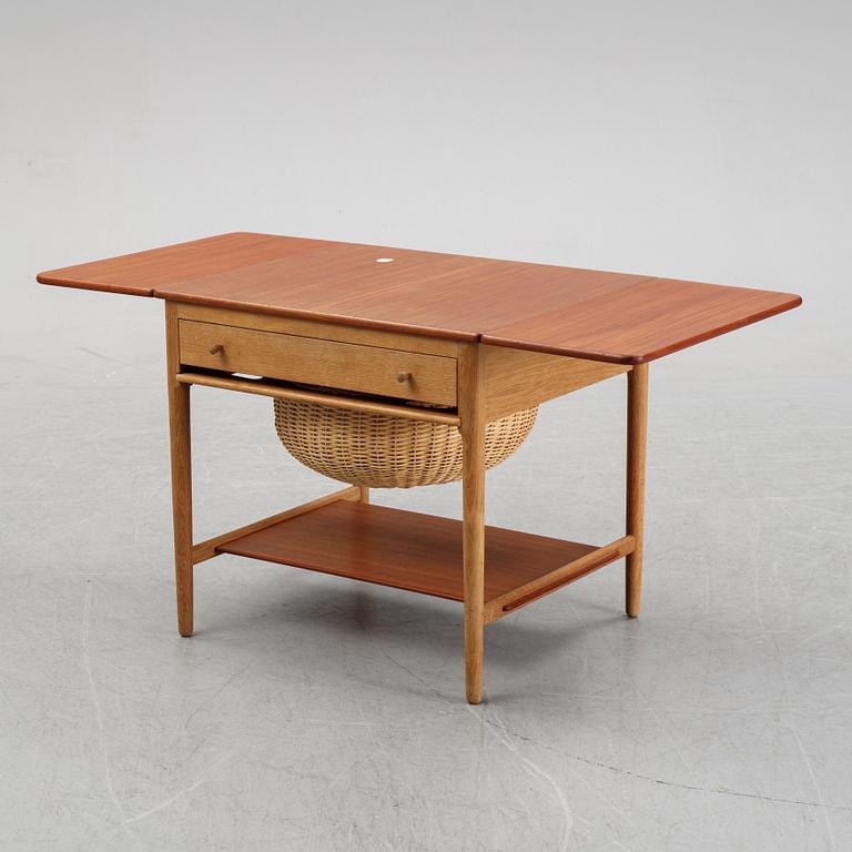 Hans J Wegner, sybord, "AT-33", Andreas Tuck, Danmark, 1900-talets andra hälft.