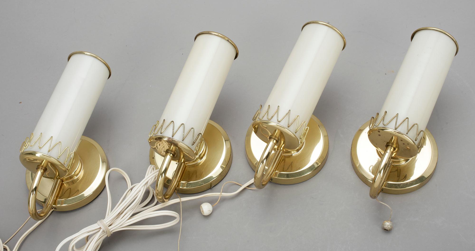 VÄGGLAMPOR, 4 stycken, 1940/50-tal.