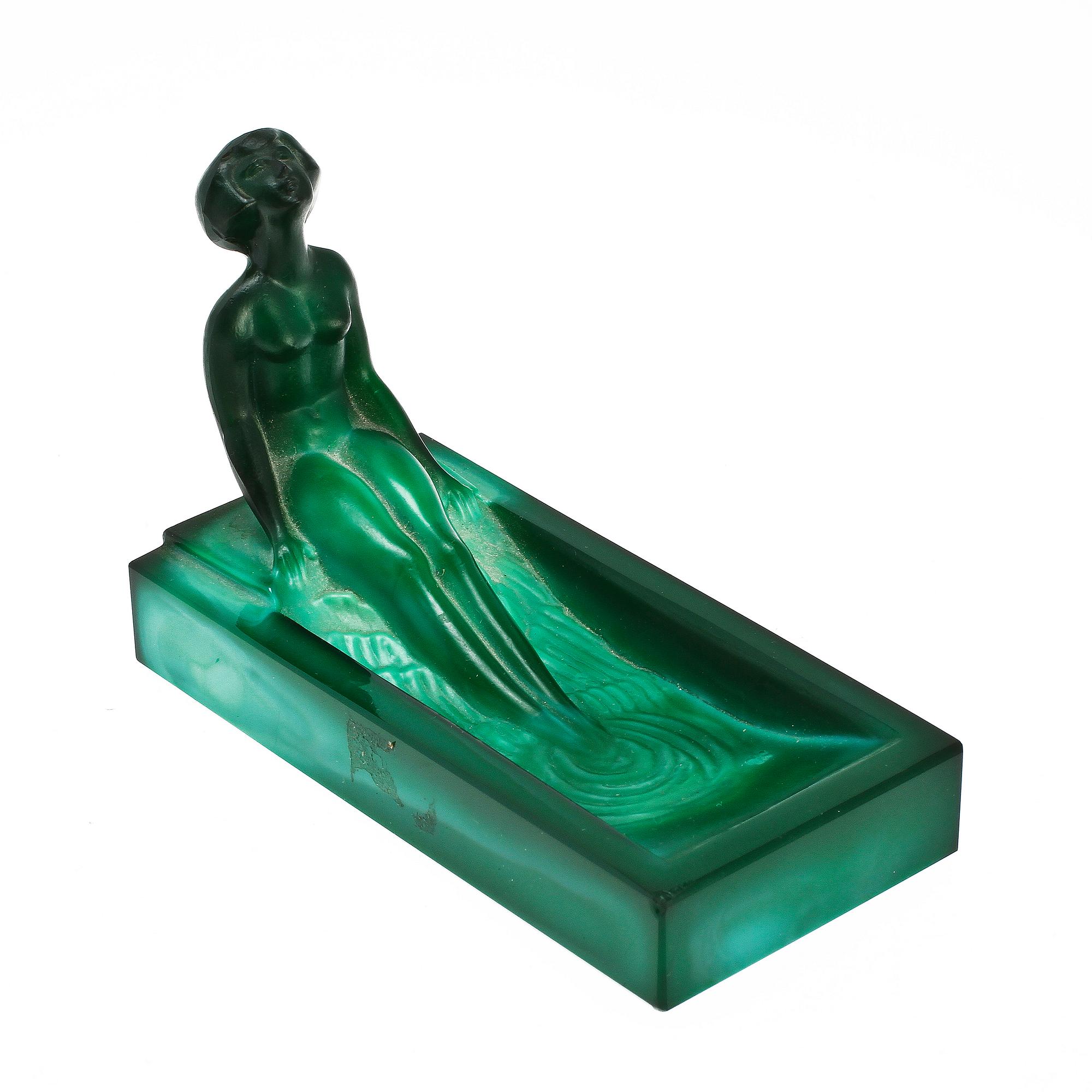 VASER, 3 st, samt FAT, sten, art deco, 1900-talets första kvartal.