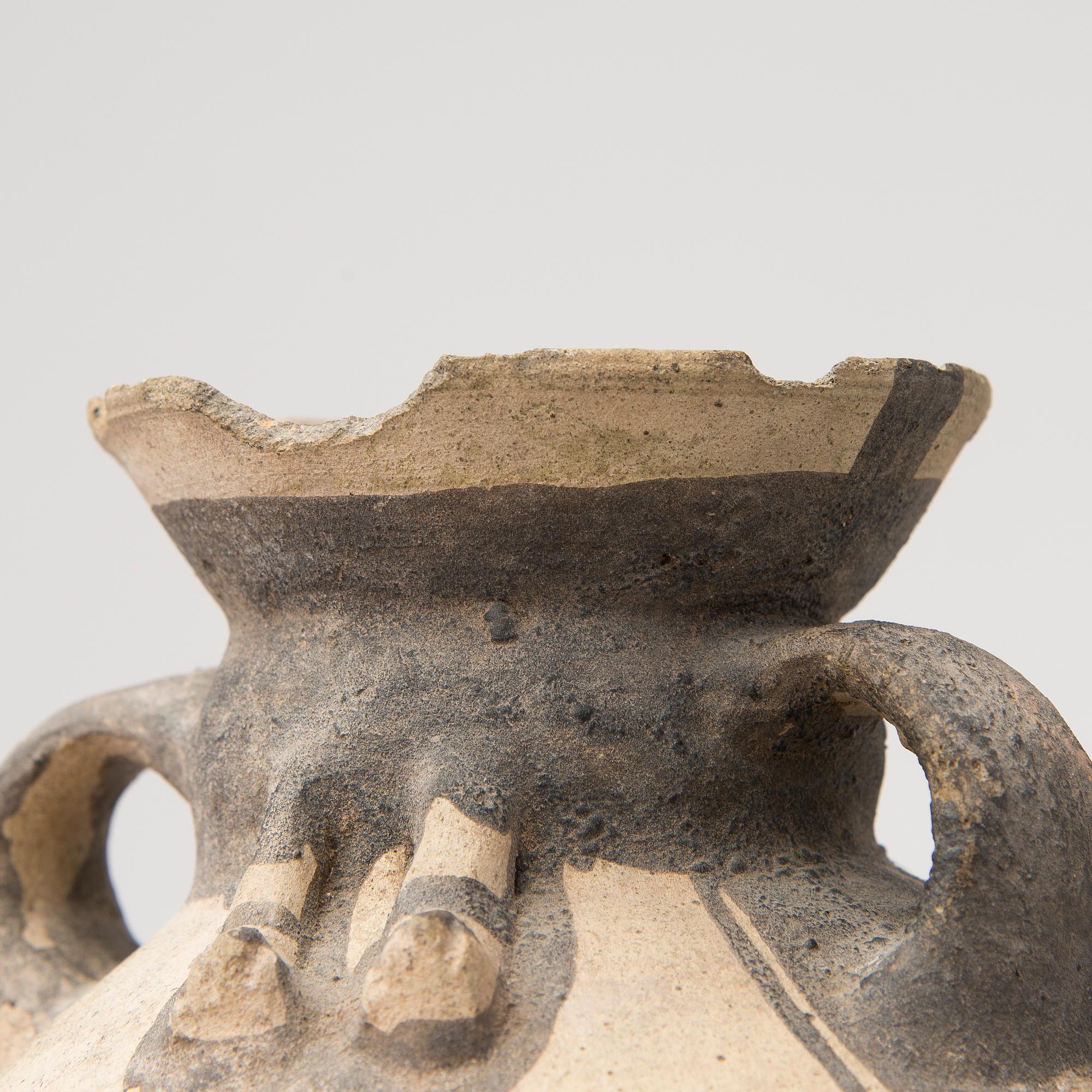 An earthenware 1200-1450 AD Central Peru pot. Chancay culture.