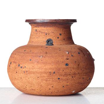 Kyllikki Salmenhaara, a mid 20th century stoneware jar, Arabia, Finland.