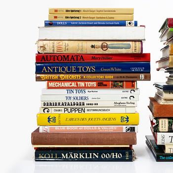 Books, toy literature, approx. 50 books/booklets.