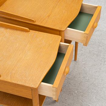 Sängbord, ett par, AB Erik Andersson & Co snickerifabrik, Växsjö, 1950/60-tal.