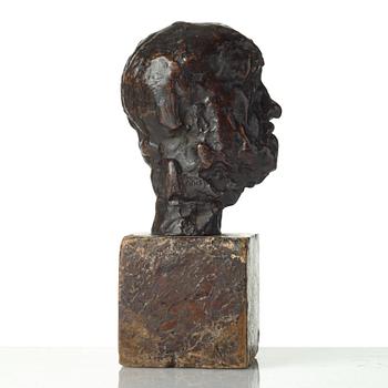 AUGUSTE RODIN, Skulptur, brons. Signerad och med gjutarstämpel. Höjd 12,5 cm (inkl. sockel 20,5 cm).