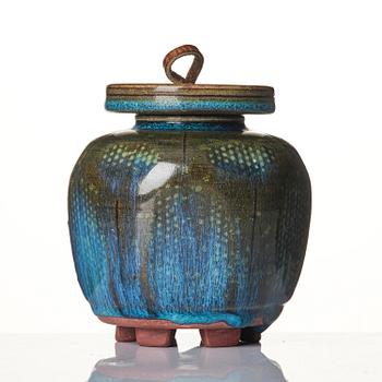 Wilhelm Kåge, a Farsta stoneware lidded jar, Gustavsberg Studio 1950s.