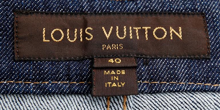 JEANS, Louis Vuitton.