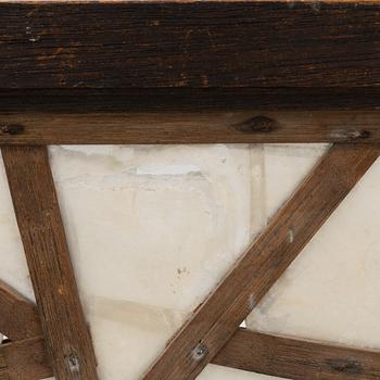 Skärmar två stycken, trä och papp. Kina, sen Qingdynasti/tidigt 1900-tal.