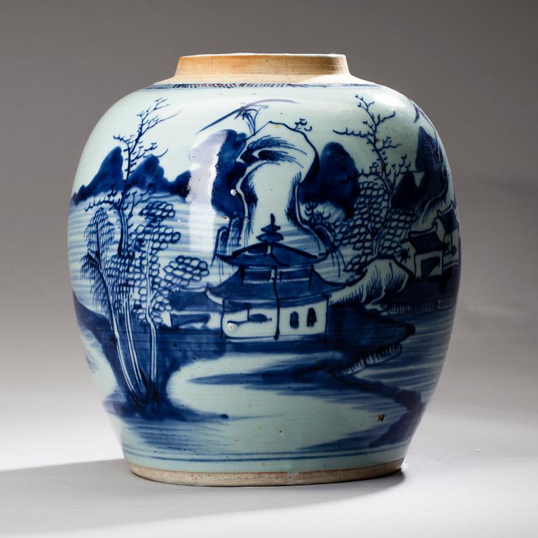 BOJAN, porslin, Kina, 1700-tal.