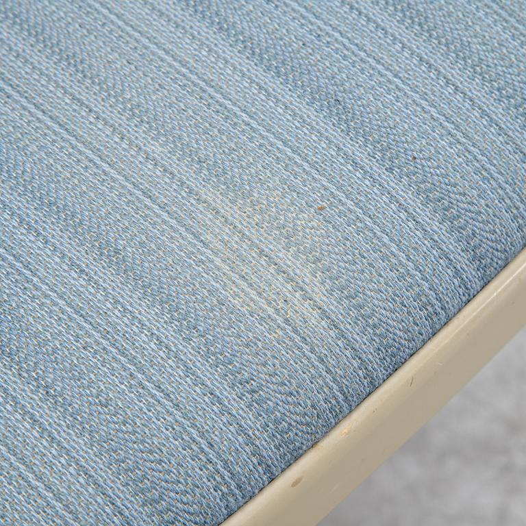 A dining table with six chairs by Carl Malmsten, second half of the 20th Century.