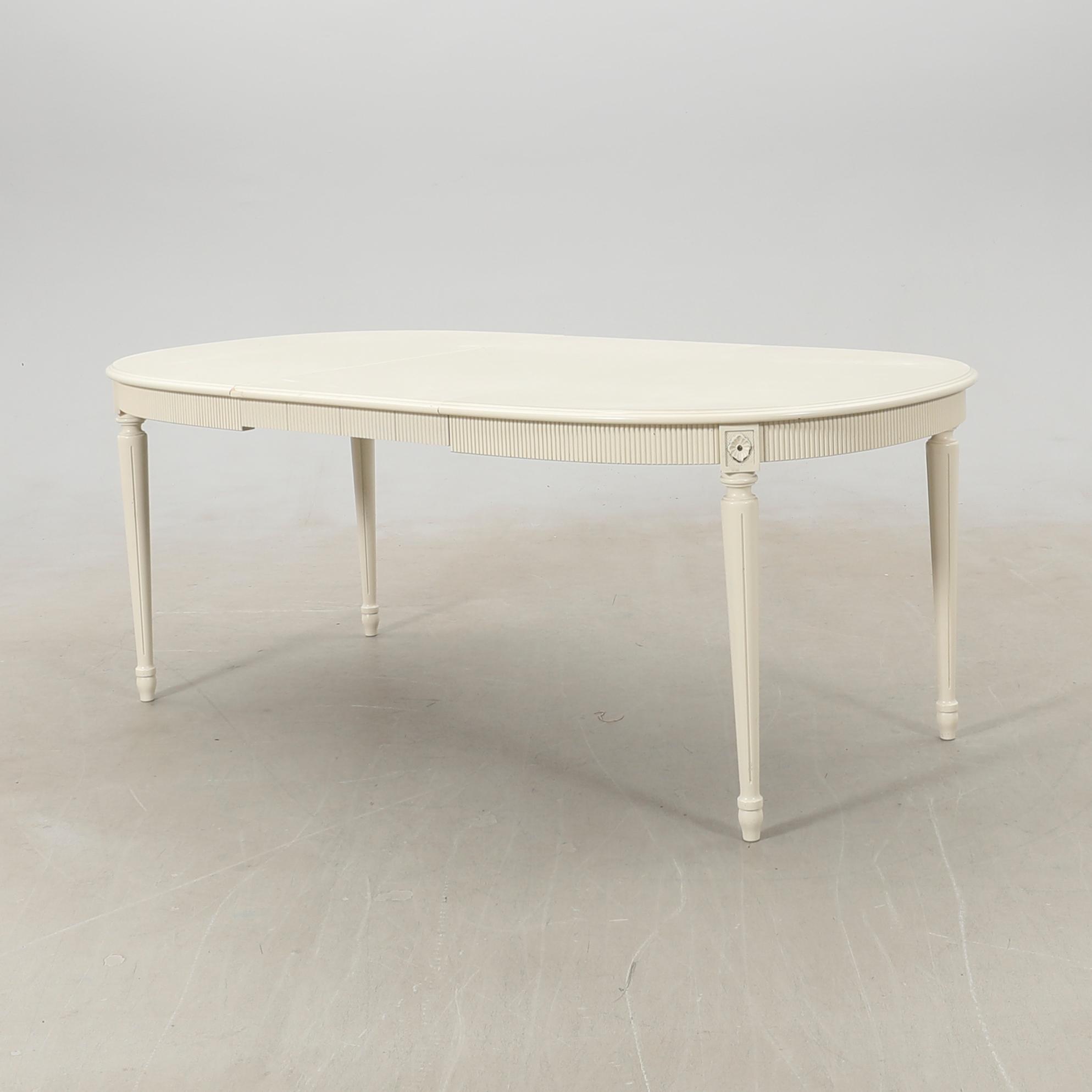 Dining set, 7 pieces, Gustavian style, mid-20th century.