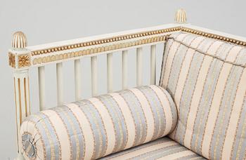 SOFFA, gustaviansk, omkring 1800-talets mitt.