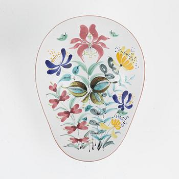 Stig Lindberg, faience, bowl and tea caddy with lid. Hand-painted floral decoration.