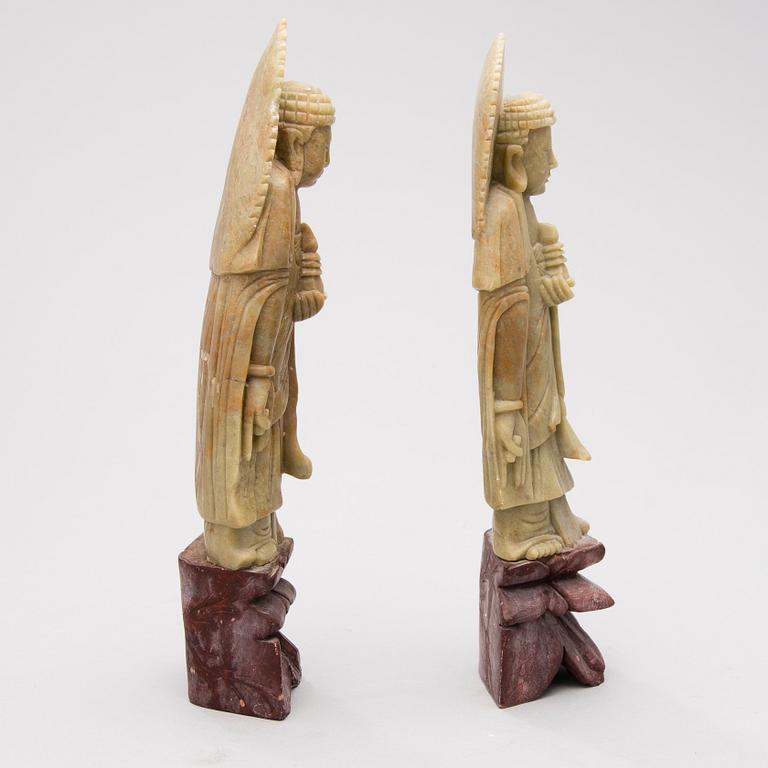 Five 20th Century Chinese soapstone figurines.