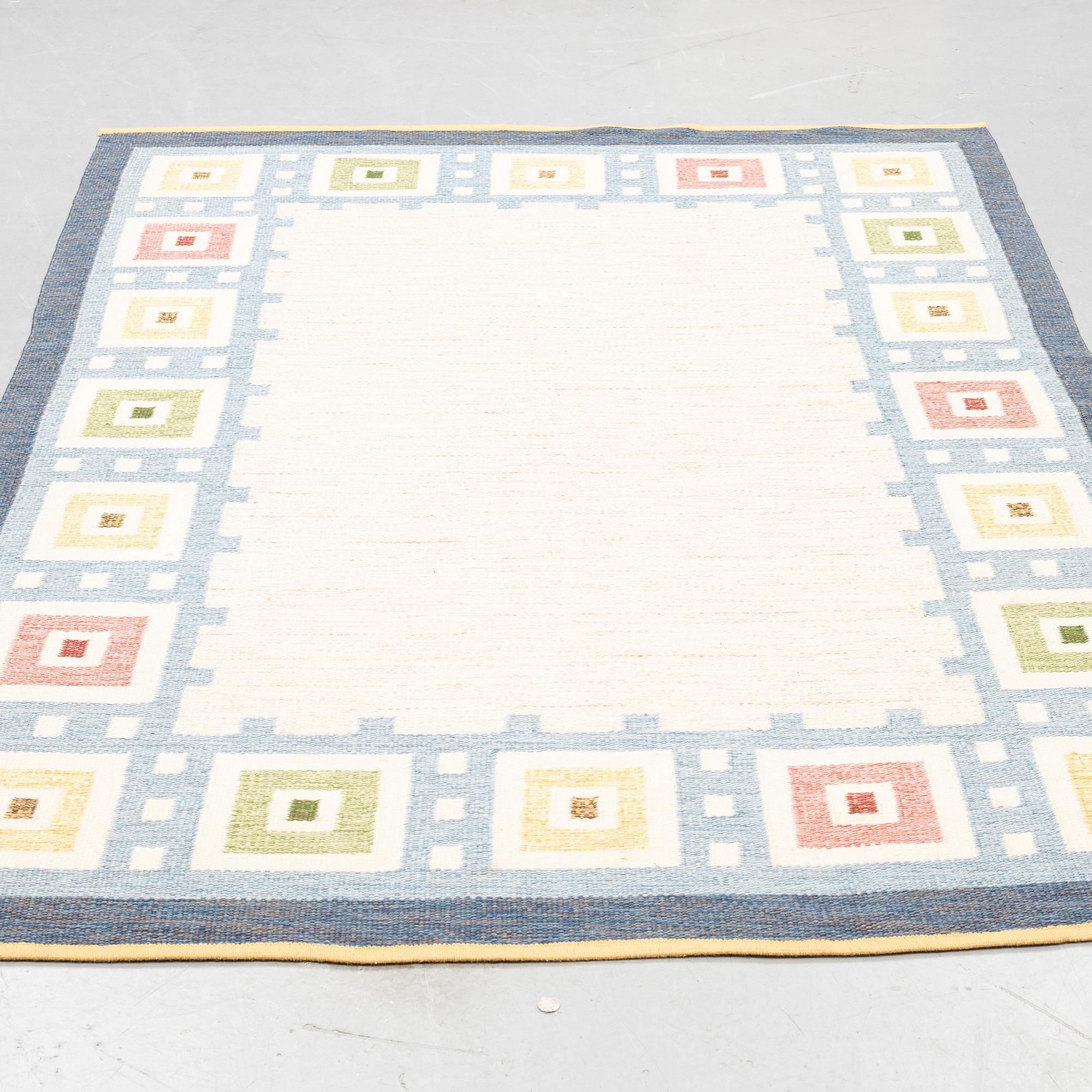 Carpet, Erik Lundberg, possibly, flat weave, Vävaregården i Eringsboda, ca 250 x  165 cm.