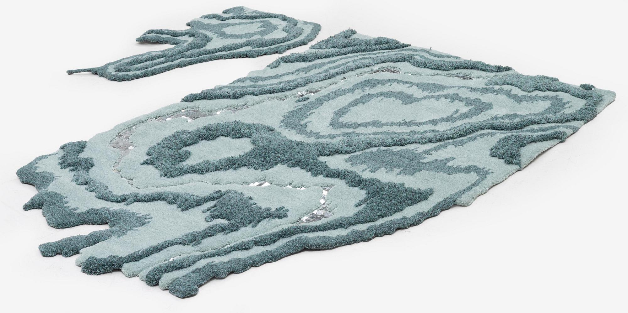 Jonathan ”Ollio” Josefsson, matta, 2 delar, tuftad i relief, ca 250 x178 resp 130 x  73 cm.