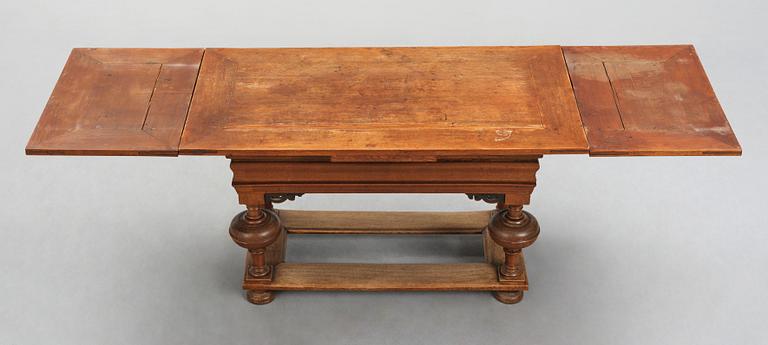 A Dutch baroque table, early 18th century.