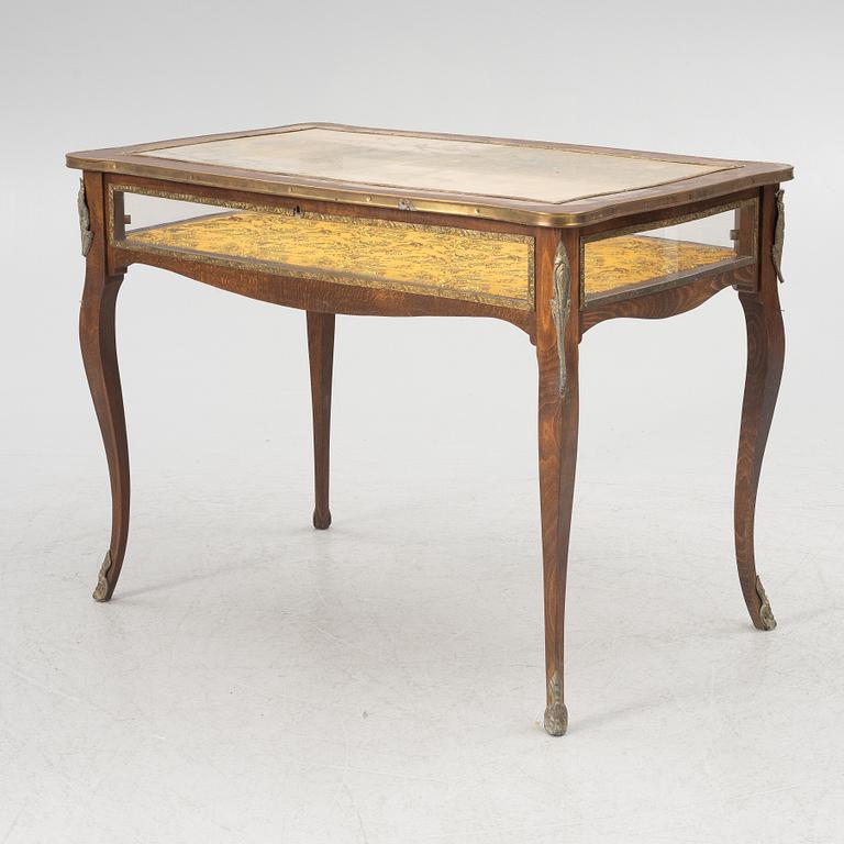 Display table, Louis XV style, from around the year 1900.