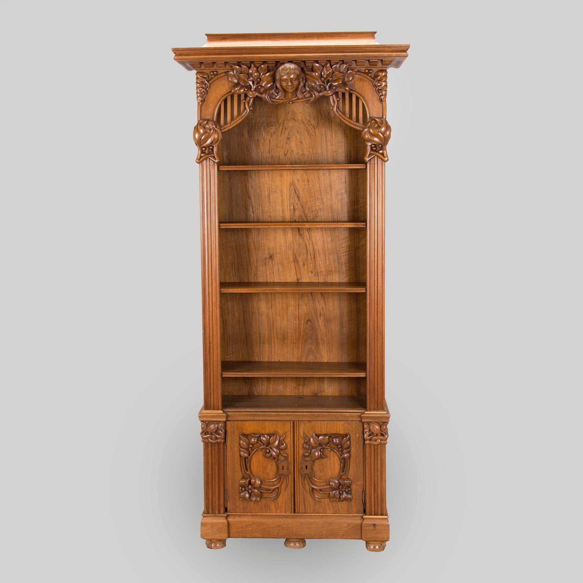 Bokhylla, jugend, Sverige ca 1900. Okänd formgivare.