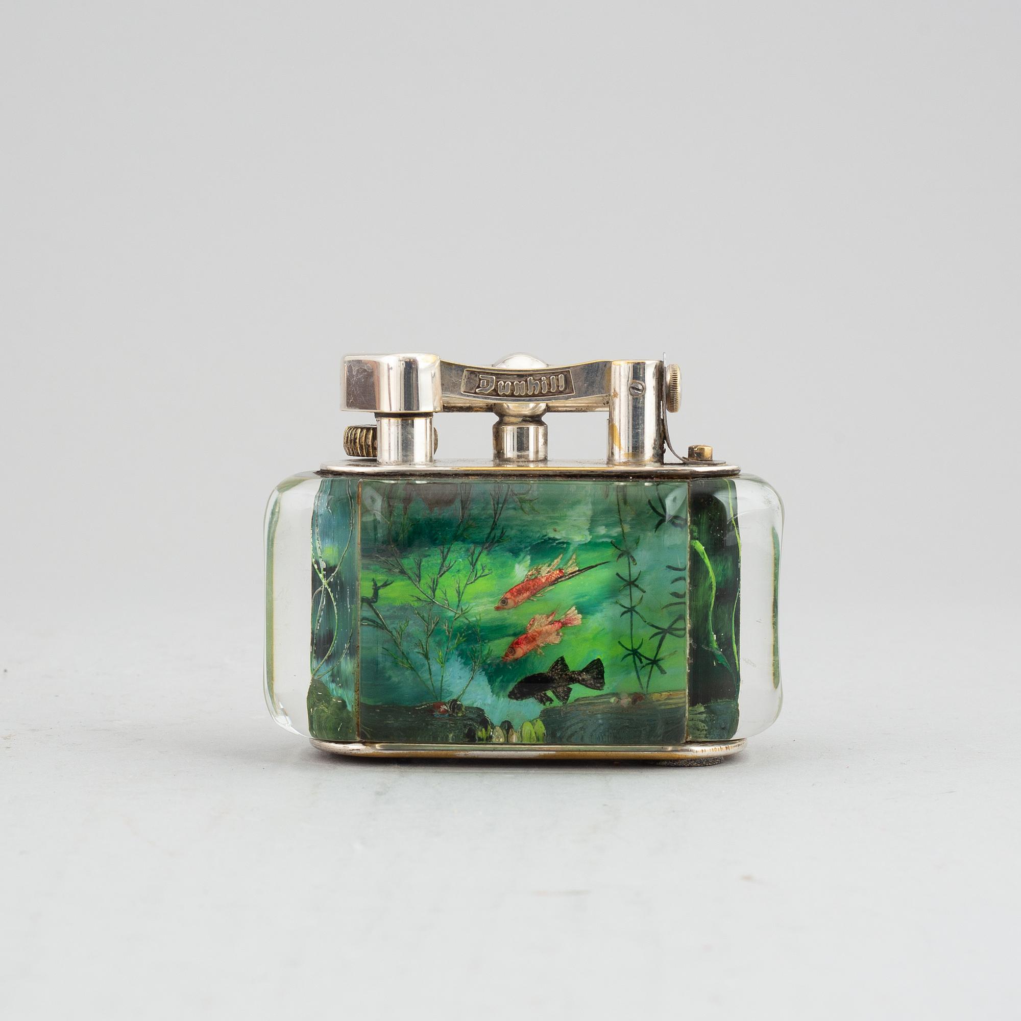 An 'Aquarium' table lighter from Dunhill, 1950's/60's.