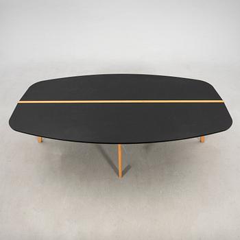 Alfredo Häberli, matgrupp 5 dlr "Aki" Fredericia furniture Danmark samtida.