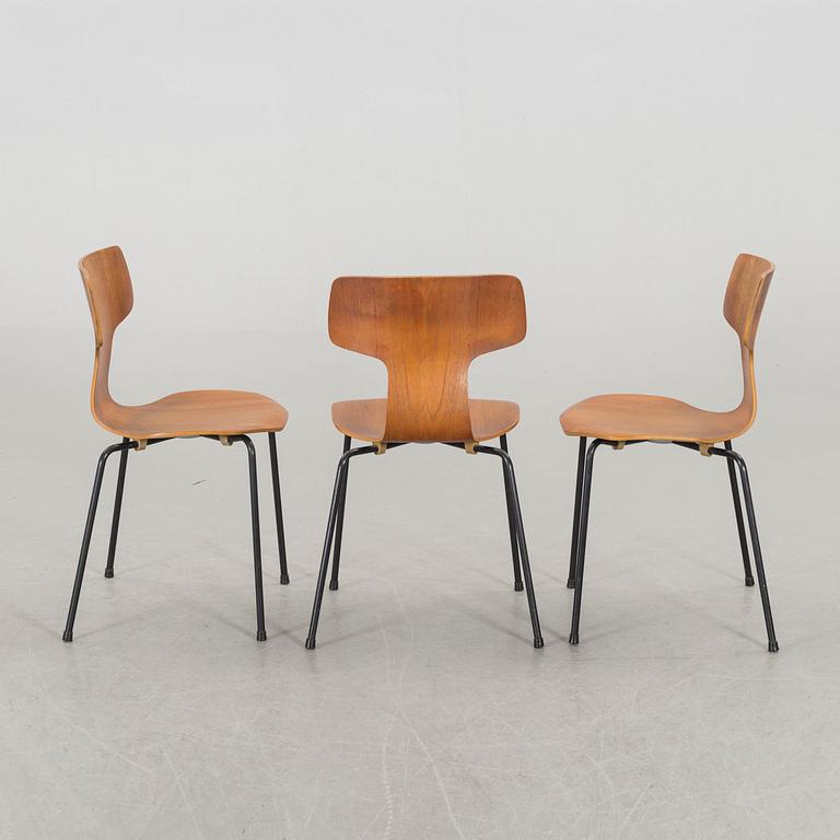 ARNE JACOBSEN, STOLAR 3 ST "T-STOLEN" för Fritz Hansen Danmark 1900-talets andra hälft.