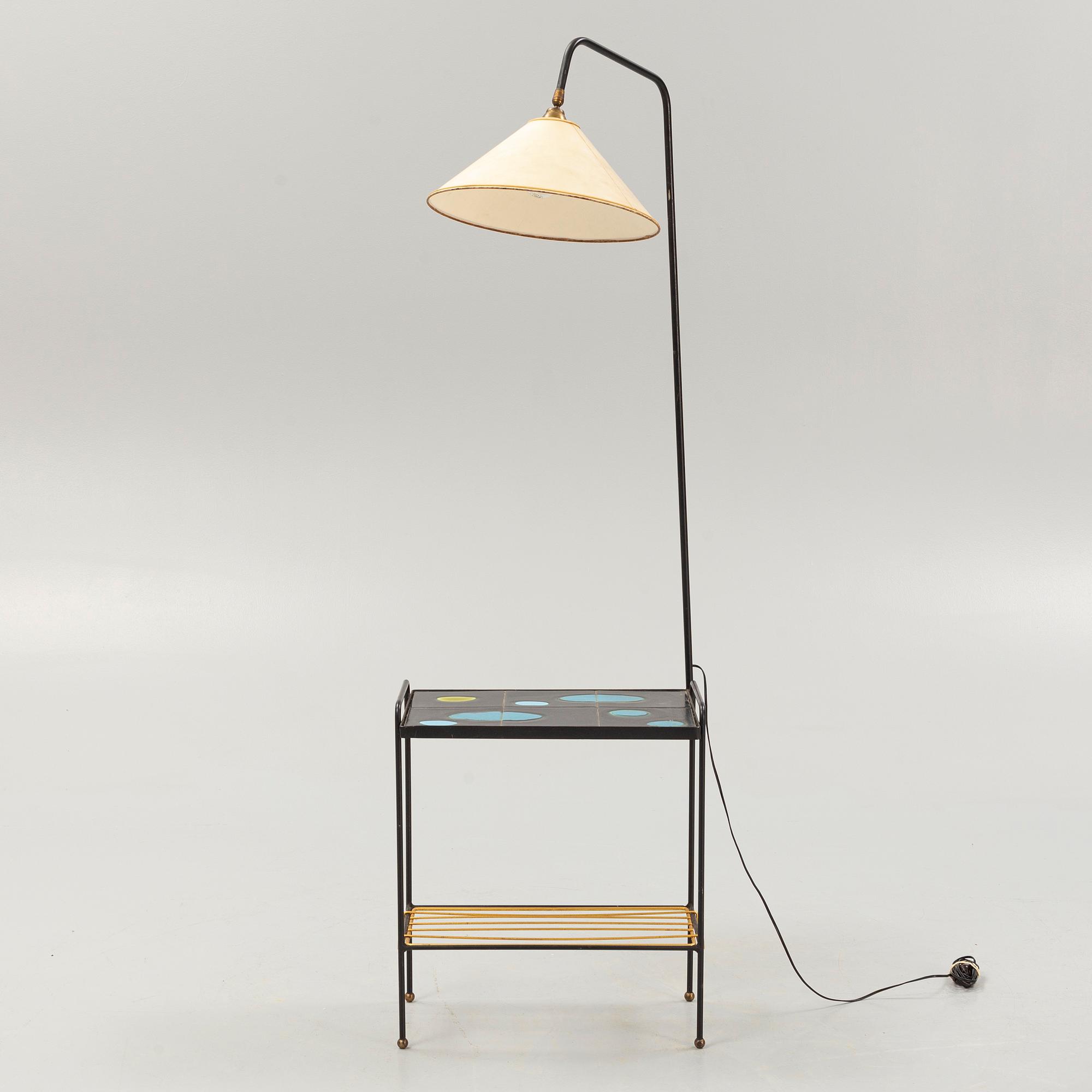 Golvlampa med bord, 1950-tal.