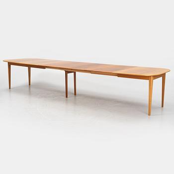 Josef Frank, a model '947' mahogany veneered dining table, Firma Svenskt Tenn, reportedly bought around the year 1992.