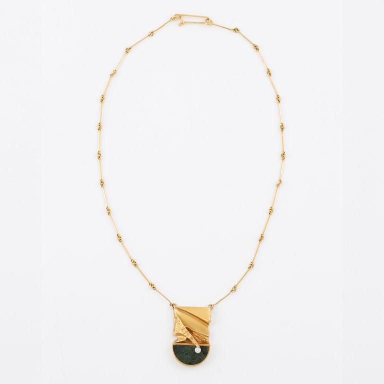 Björn Weckström, necklace, "Aztec", 18K gold with zoisite and brilliant-cut diamond. Lapponia 1976.