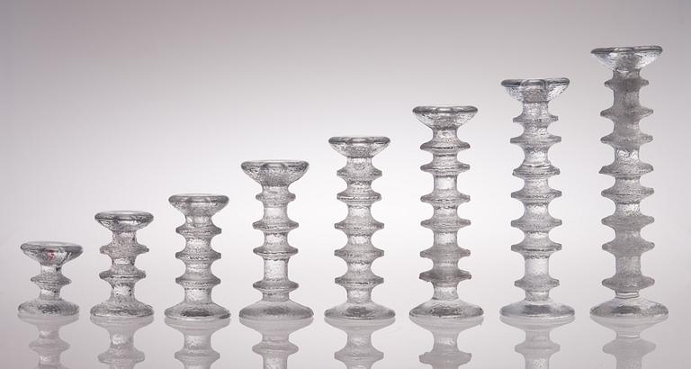 TIMO SARPANEVA, LJUSSTAKAR, 8 st, "Festivo", Iittala, en del signerade TS.