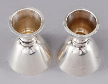 SUPKOPPAR, ett par, silver, Tapio Wirkkala, vikt 56 gram.