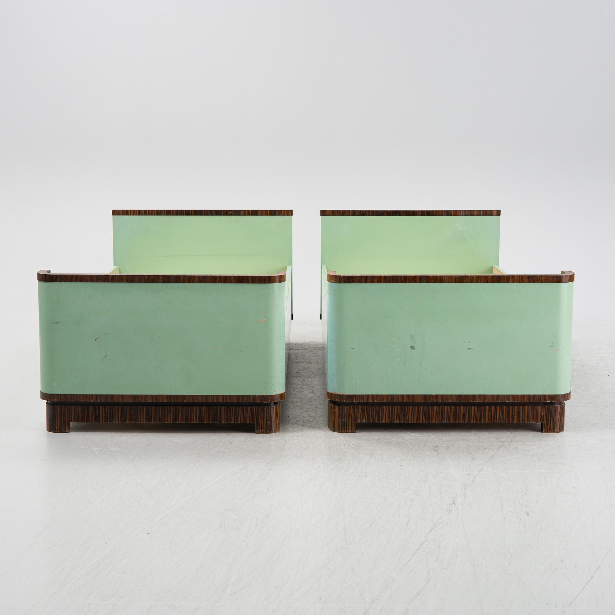 David Blomberg, sängar, ett par, AB Svenska Möbelfabrikerna Bodafors, 1930-tal.