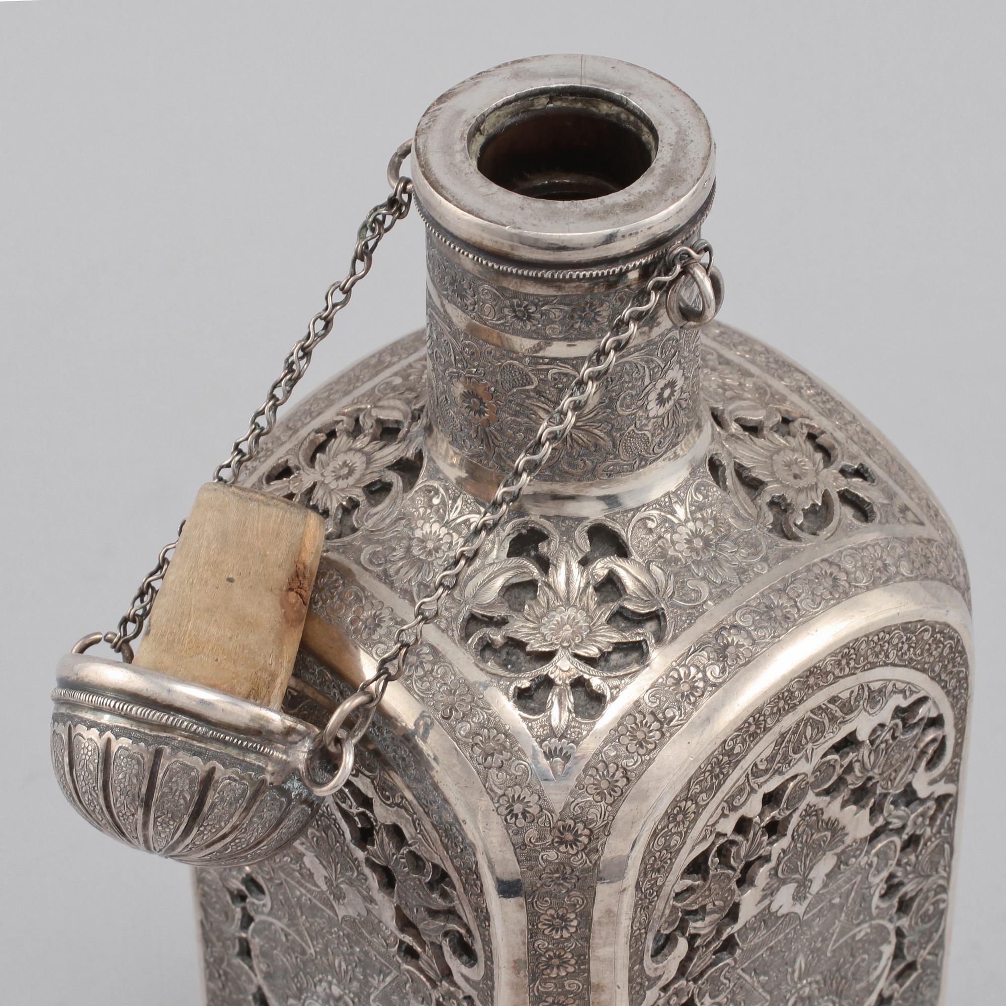 FLASKA, glas och silver, ej stämplad, 1900-tal.