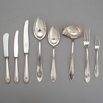 BESTICKSERVISDELAR, 85, silver, bland annat CG Hallberg. 1900-tal. Vikt exkl. stålblad ca 2264 g.