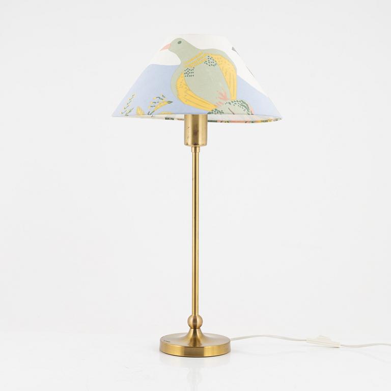 Josef Frank, a model 2569 brass table lamp, Firma Svenskt Tenn.