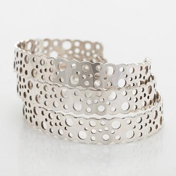Liisa Vitali, armband, sterlingsilver, "Spets", Westerback, Helsingfors.