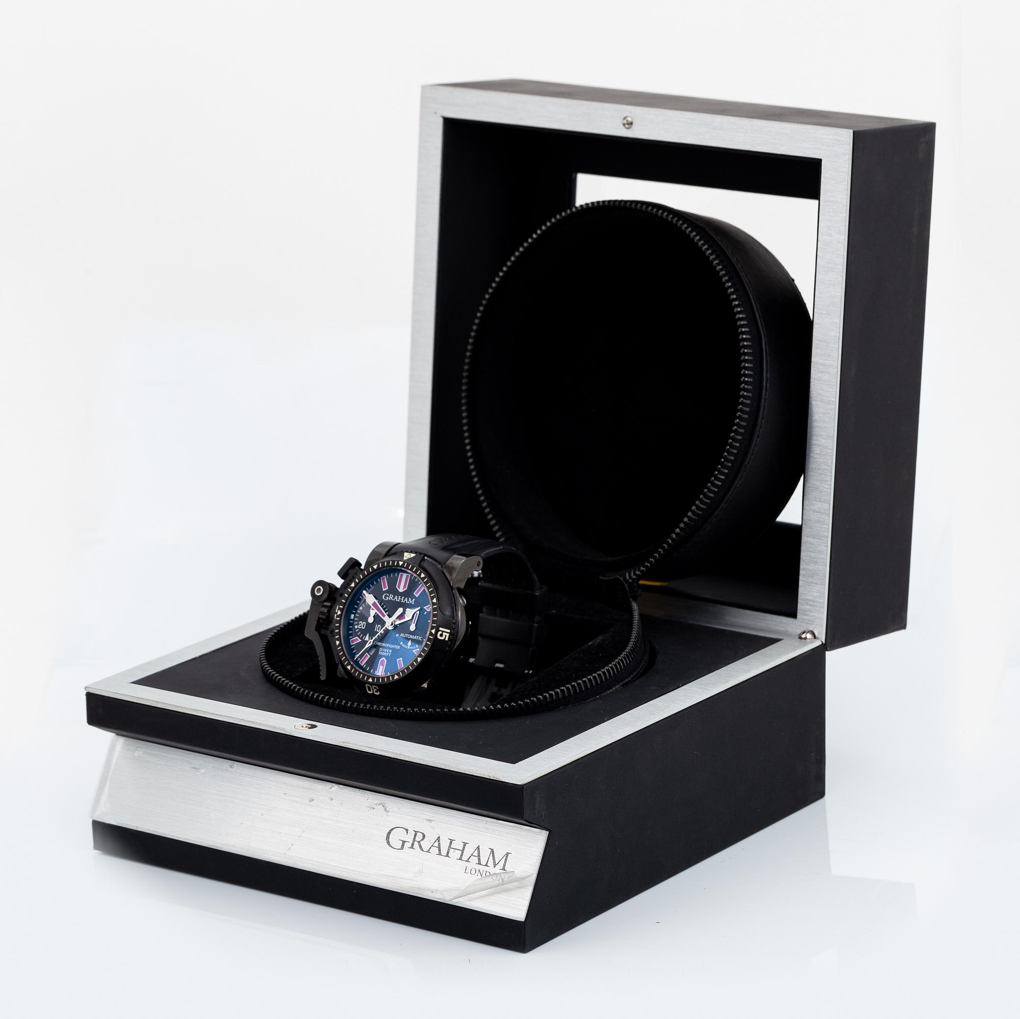 Graham, Chronofighter Oversize, Diver, chronograph, wristwatch, 47 mm.