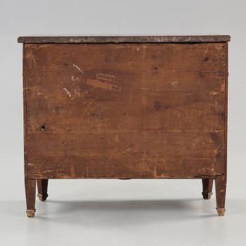 BYRÅ, av Gustaf Foltiern (mästare i Stockholm 1771-1804), ej signerad. Gustaviansk.