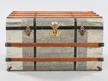 KOFFERT, så kallad Amerikakoffert, 1900-talets första hälft.